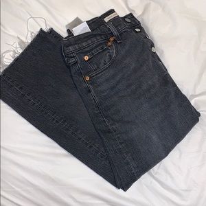 Levi’s black jeans